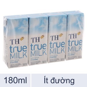 Sữa tiệt trùng TH Ít đường 180ml (1 Lốc)