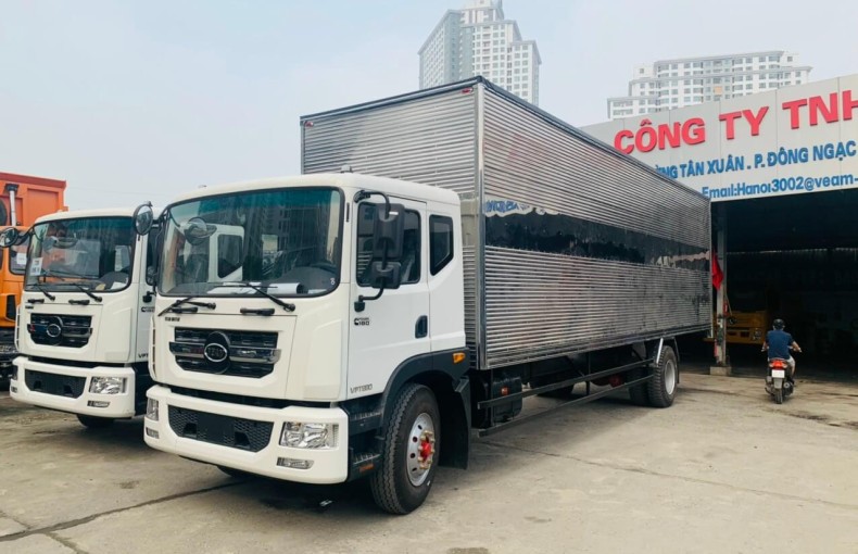 VEAM VPT880 8 TẤN THÙNG KÍN 9M7 NĂM 2024